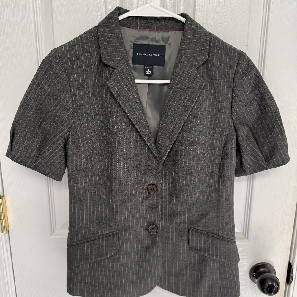 Banana Republic Slate Gray Pinstripe Stretch Blazer – Size 4